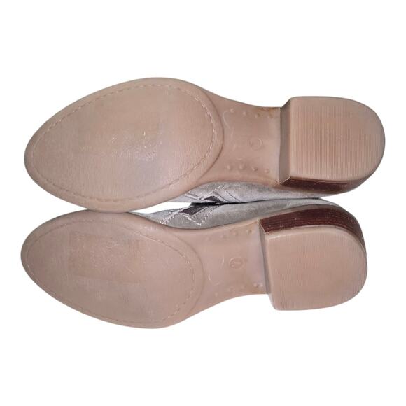 Diba Layla Taupe Tan Suede Booties Size 7 New - Picture 4 of 8